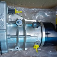奔驰W221助力泵 副水壶 方向机 空调泵 起动机 活塞